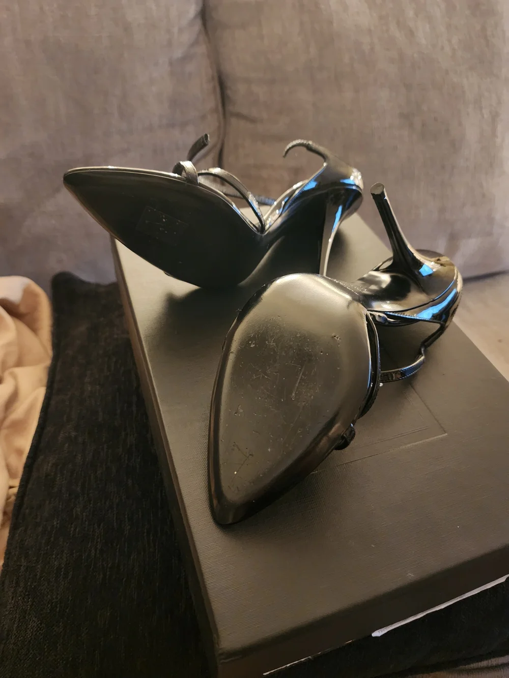 Saint Laurent Black Patent Leather Strappy Pointed-Toe Heel - Picture 2 of 9